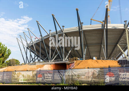 Le Gouvernement de la Nouvelle-Galles du Sud est la construction de nouveaux siège 30000 Western Sydney stadium sur le site de l'ancienne piscine de Parramatta, Sydney, Australie Banque D'Images