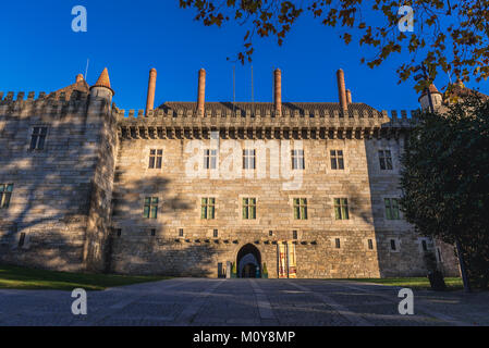 Palais des Ducs de Bragance dans Guimaraes ville dans la province du Minho du nord du Portugal Banque D'Images