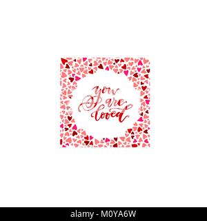 Vous êtes aimé expression calligraphique entouré de motif coeur coloré. Modèle de page de scénario. Illustration de Vecteur