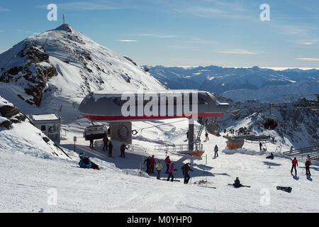 La station de montagne de ski,Schareck Gletscher,Jet ski area,glacier Mölltaler Innerfragant,Flattach, Carinthie, Autriche Banque D'Images