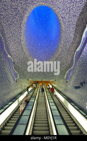 Escaliers mécaniques,métro Toledo,Naples,Campania, Italie Banque D'Images