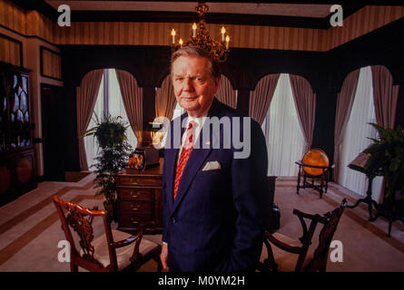 Paul S. Amos - dans son bureau AFLAC. AFLAC a été fondée par les frères John, Paul (mort en 2014), et William Amos à Columbus, en Géorgie en 1955. Banque D'Images