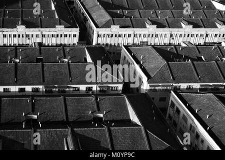 Portrait de l'immeuble en noir et blanc. Banque D'Images