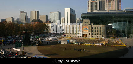 Corée du Sud : l'Hôtel de ville de Séoul (droite) dans le monde entier d'utilisation | Banque D'Images