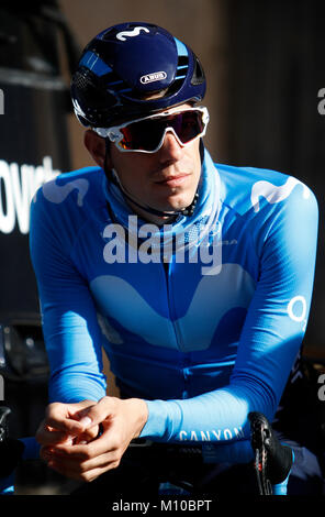 Mallorca, Espagne. 25 Jan, 2018. L'équipe cycliste espagnole Moviestar rider CARLOS BARBERO se prépare avant le Mallorca Challenge première étape dans le village de Campos à Mallorca, Espagne. Mafalda/Alamy Live News Banque D'Images