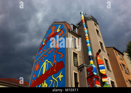 Mur typique-peintures, graffitis, Aeußere, Neustadt (Nouvelle ville), l'Antonstadt, Dresde, Saxe, Allemagne Banque D'Images