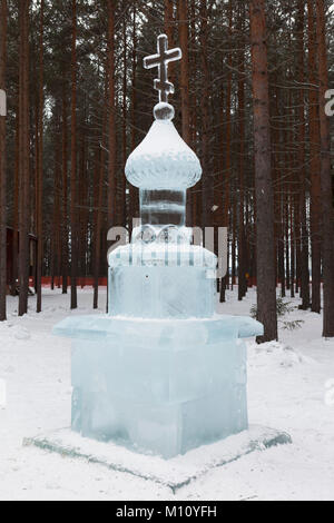 Sculpture de glace près de la maison Père Frost en ville Veliky Ustyug, Vologda Region, Russie Banque D'Images