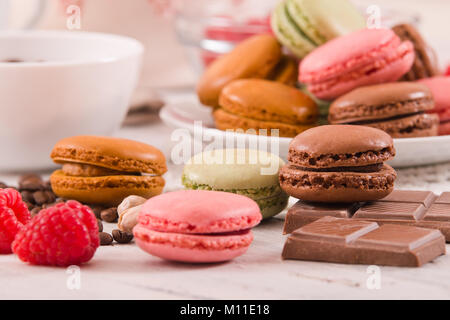 Macarons colorés. Banque D'Images