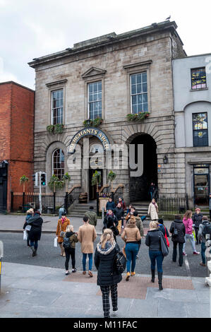 Commerçants Arch bar et restaurant, Temple Bar, Dublin, Irlande Banque D'Images