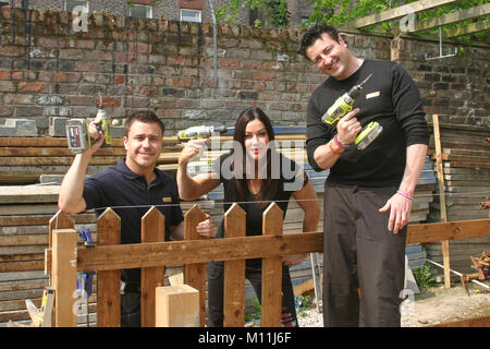 Craig phillips, Lisa appleton et Mario marconi posing together Banque D'Images