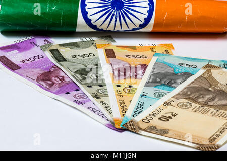 Image de la monnaie indienne avec fond blanc Banque D'Images