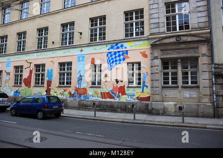 Mur typique-peintures, graffitis, Aeußere, Neustadt (Nouvelle ville), l'Antonstadt, Dresde, Saxe, Allemagne Banque D'Images