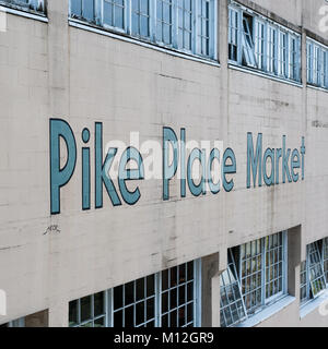 Le marché de Pike Place la signalisation sur mur, Seattle Banque D'Images