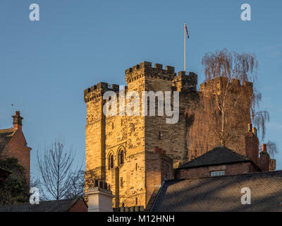 NEWCASTLE-UPON-TYNE, Tyne et Wear/UK - 20 janvier : Coucher de soleil sur le château à Newcastle-upon-Tyne, Tyne et Wear, le 20 janvier, 2018 Banque D'Images