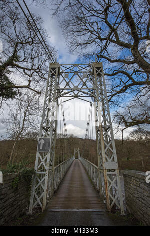 Llanstephan pont sur la rivière Wye, près de Builth Wells au Pays de Galles, Royaume-Uni Banque D'Images