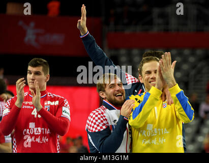 Zagreb, Croatie. 26 janvier, 2018. Les joueurs de la Croatie après l'fans remercie Men's Handball match entre la Croatie contre la République tchèque à Zagreb, Croatie, 26 janvier 2018. Credit : Monika Skolimowska/dpa-Zentralbild/dpa/Alamy Live News Banque D'Images