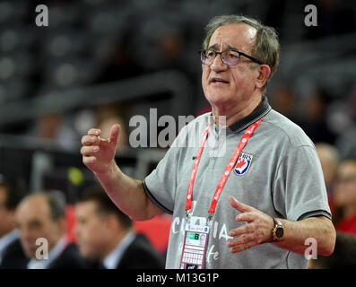 Zagreb, Croatie. 26 janvier, 2018. L'entraîneur de la Croatie Lino Cervar donnant des directives lors de la finale du championnat de handball masculin entre la Croatie contre la République tchèque à Zagreb, Croatie, 26 janvier 2018. Credit : Monika Skolimowska/dpa-Zentralbild/dpa/Alamy Live News Banque D'Images