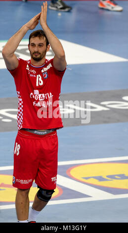 Zagreb, Croatie. 26 janvier, 2018. La Croatie est Igor Karacic grâce fans après le match de championnat de handball masculin entre la Croatie contre la République tchèque à Zagreb, Croatie, 26 janvier 2018. Credit : Monika Skolimowska/dpa-Zentralbild/dpa/Alamy Live News Banque D'Images