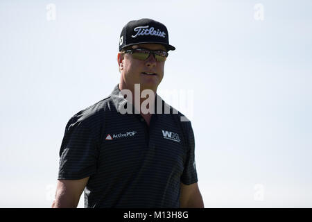 25 janvier 2018 San Diego, USA...Charlie Hoffman au 6ème orifice pendant toute l'ouverture sur l'Afrique du cours de l'Open d'agriculteurs au parcours de golf de Torrey Pines à San Diego, CA, le 25 janvier 2018. Jevone Moore Banque D'Images