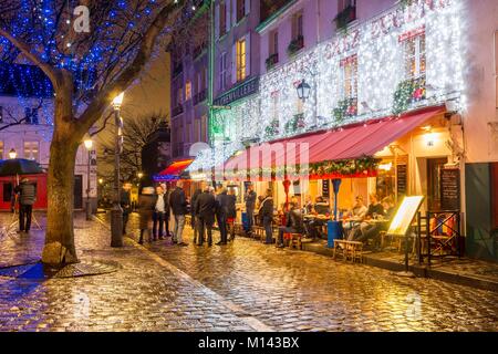 France, Paris, Montmartre, Place du Tertre à Noël Banque D'Images