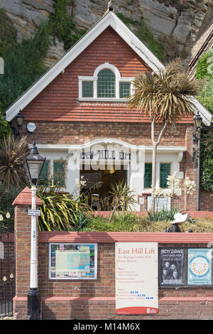 Entrée de East Hill Cliff Railway, vieille ville de Hastings, Rock-a-Nore Road, Hastings, East Sussex, Angleterre, Royaume-Uni Banque D'Images