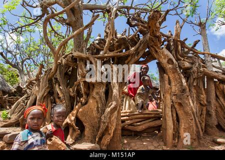 L'Ethiopie, vallée de l'Omo classée au Patrimoine Mondial de l'UNESCO, tribu Konso Konso, les villages sont classés au Patrimoine Mondial de l'humanité Banque D'Images