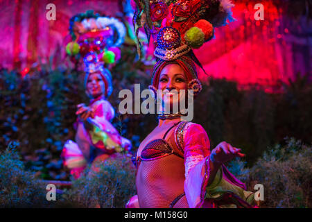 Performances cabaret Tropicana à La Havane, Cuba Banque D'Images