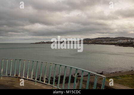 Une vue de la Baie d'Écossais et Sandycove, Dublin en Irlande. Banque D'Images