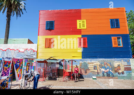 Buenos Aires Argentina,Caminito Barrio de la Boca,musée de rue,quartier d'immigrants,bâtiments peints de couleurs vives,vendeur vendeurs vendre vendre,s Banque D'Images