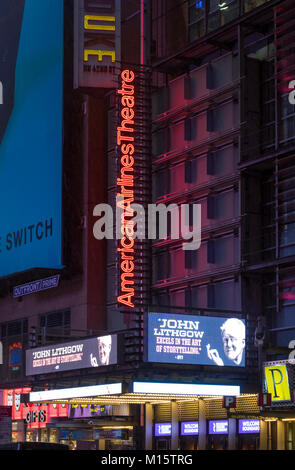 John Lithgow en histoires par Cœur, un one-man show à l'American Airlines Theatre Banque D'Images