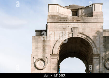 L'Arche du souvenir, un mémorial de guerre, à Victoria Park, Leicester, conçu par Edwin Lutyens, 1923-1925. Banque D'Images