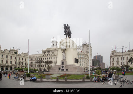 La place San Martin à Lima Banque D'Images