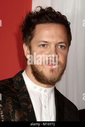 26 janvier 2018 - New York City, New York, États-Unis - le chanteur DAN REYNOLDS à partir de la bande participe à IMAGINE DRAGONS 2018 Personne MusiCares de l'année Respect Fleetwood Mac qui a eu lieu au Radio City Music Hall. (Crédit Image : © Kaszerman ZUMA Nancy via le fil) Banque D'Images