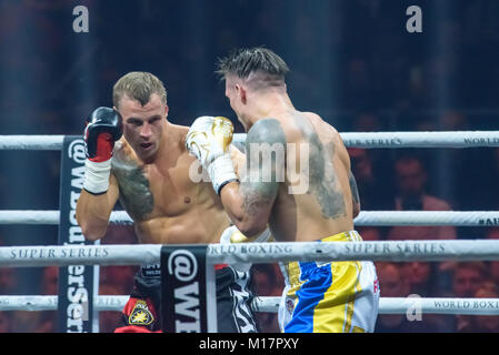 Riga, Lettonie. 28 janvier 2018. Super Série mondiale de boxe combat de demi-finale entre Mairis Briedis et Oleksandr Usyk. Crédit : Arena Gints Ivuskans/Alamy Live News Banque D'Images