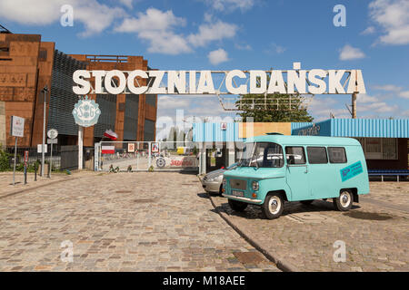 Danzig, Pologne - 7 juillet 2016 : Stocznia Gdanska Gate (Centre européen de Solidarité) Banque D'Images