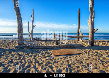Structure en bois à San Onofre State Beach. San Clemente, Californie, USA. Banque D'Images