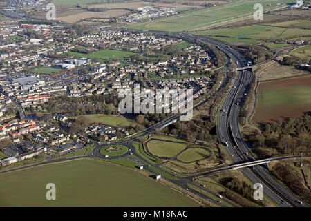 Vue aérienne de l'autoroute A1 par passage à Wetherby, West Yorkshire, Royaume-Uni Banque D'Images