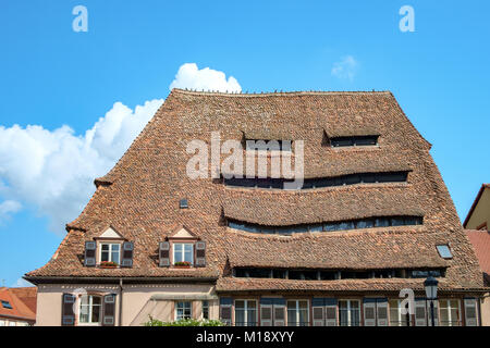 Impressions de la ville historique de Wissembourg (Weissenburg) dans la région d'Alsace, France. Banque D'Images