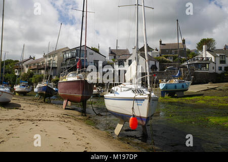 Cemaes Bay Harbour, Anglesey, Galles du Nord, Royaume-Uni, Banque D'Images