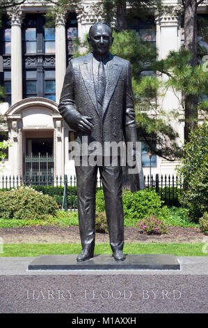 Harry Byrd capot monument situé sur le terrain du State Capitol, Richmond, Virginia, USA. Banque D'Images