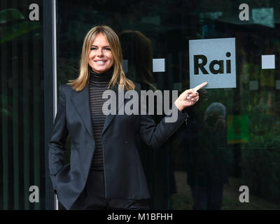 Paola Perego assiste à la présentatrice de télévision Rai photocall show 'Superbrain', Rome, Italie, 11 janvier, 2018 Crédit : © Fabio Mazzarella/Sintesi/Ala Banque D'Images