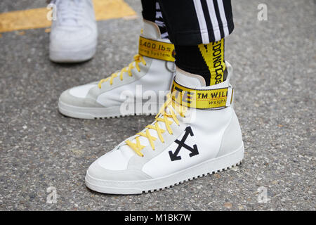 Off white ceinture top jaune