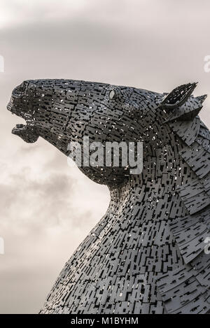 Les sculptures Kelpies conçu par Andy Scott, à l'Hélix Park, Falkirk, Ecosse, Royaume-Uni Banque D'Images