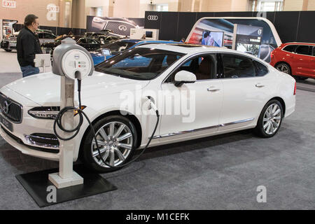 Philadelphie, Pennsylvanie, USA. 29 janvier, 2018. Le salon de l'Auto de Philadelphie est retourné à la Pennsylvania Convention Center dans le centre-ville de Philadelphie. La fonction Auto Dealers Association of Greater Philadelphia l'hôte qui montrent des milliers de passionnés de voiture. Credit : Ricky Fitchett/ZUMA/Alamy Fil Live News Banque D'Images