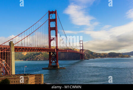 Golden Gate Bridge de Golden Gate Park Banque D'Images