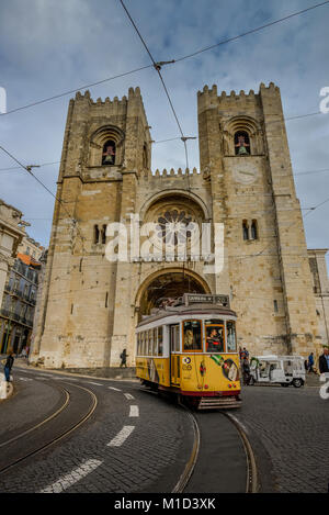 La Cathédrale La cathédrale de Lisbonne', Largo da Se, Lisbonne, Portugal, Kathedrale'Catedral Se patriarcal, Lisbonne Banque D'Images