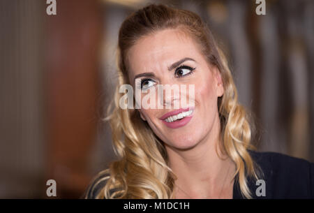 Portrait d'une belle blonde woman Banque D'Images