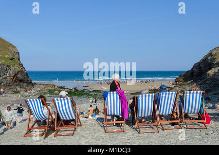 Plage de porth chapelle à été près de st.agnes à Cornwall, Angleterre, Grande-Bretagne, Royaume-Uni. Banque D'Images