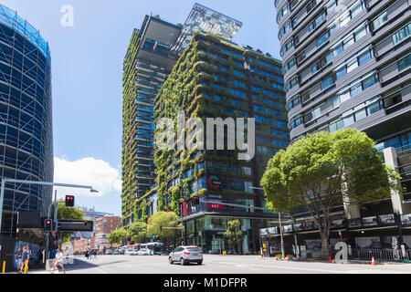 Green Living Tower One Central Park, Chippendale, Sydney, NSW, Australie Banque D'Images