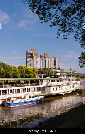 Museumsschiff Mannheim, auf dem Neckar Banque D'Images